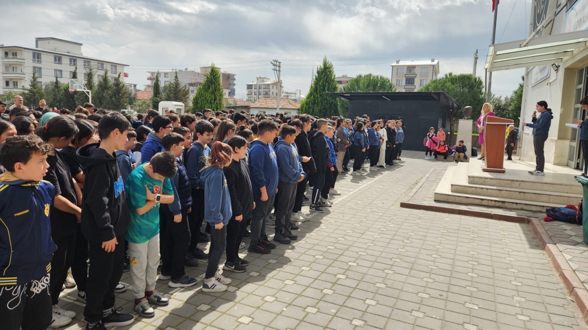 Okulumuzda 12 Mart İstiklal Marşı'nın Kabulü ve Mehmet Akif Ersoy'u Anma Günü Töreni Yapıldı.
